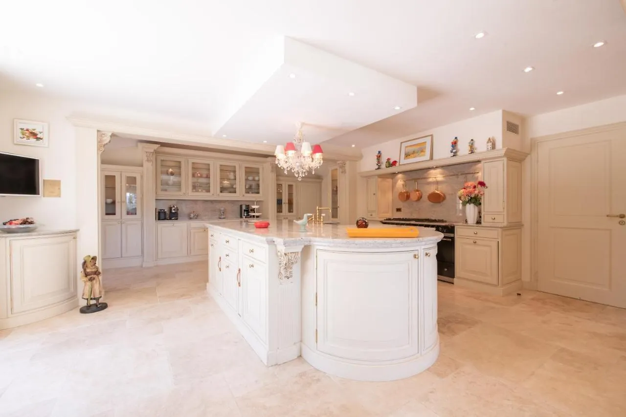 Villa Florentina - 550M2, 5 Chambres - Golfe De Saint-Tropez Grimaud France